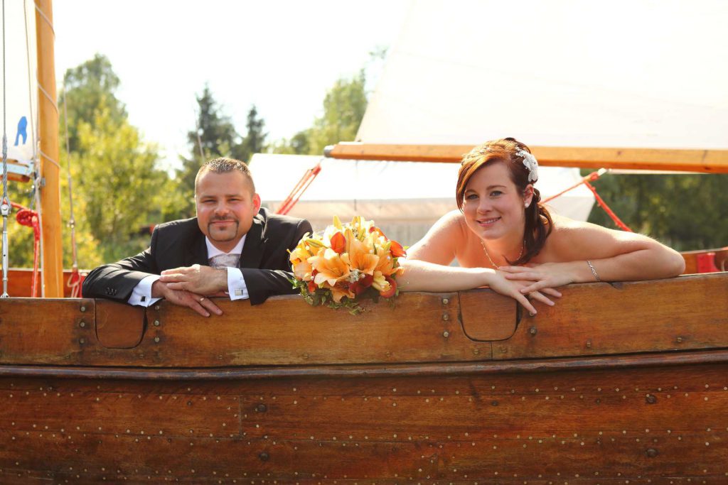 Hochzeit in Delitzsch - Paar auf Boot